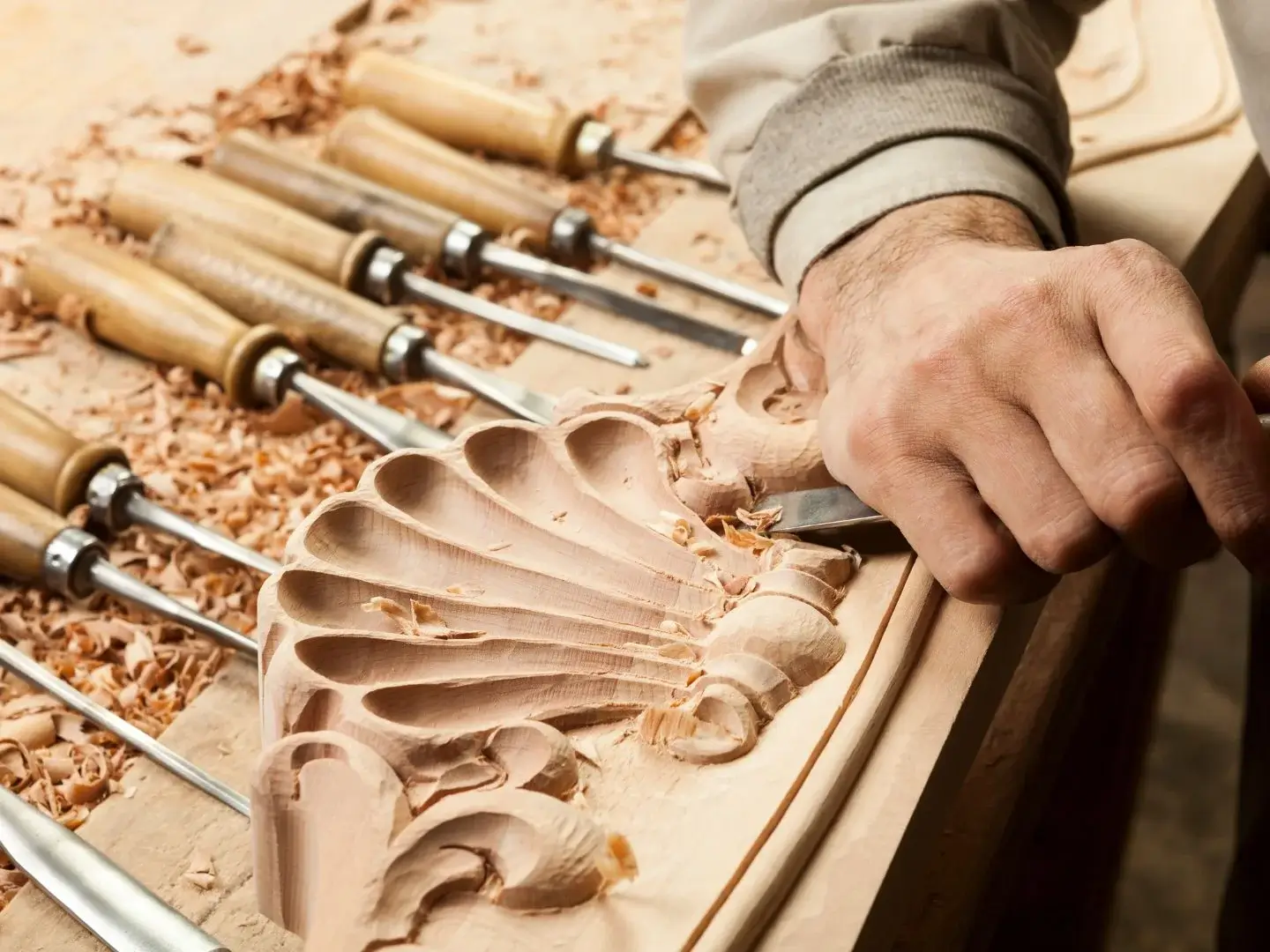 Escultura em madeira. Etapas e materiais para iniciantes